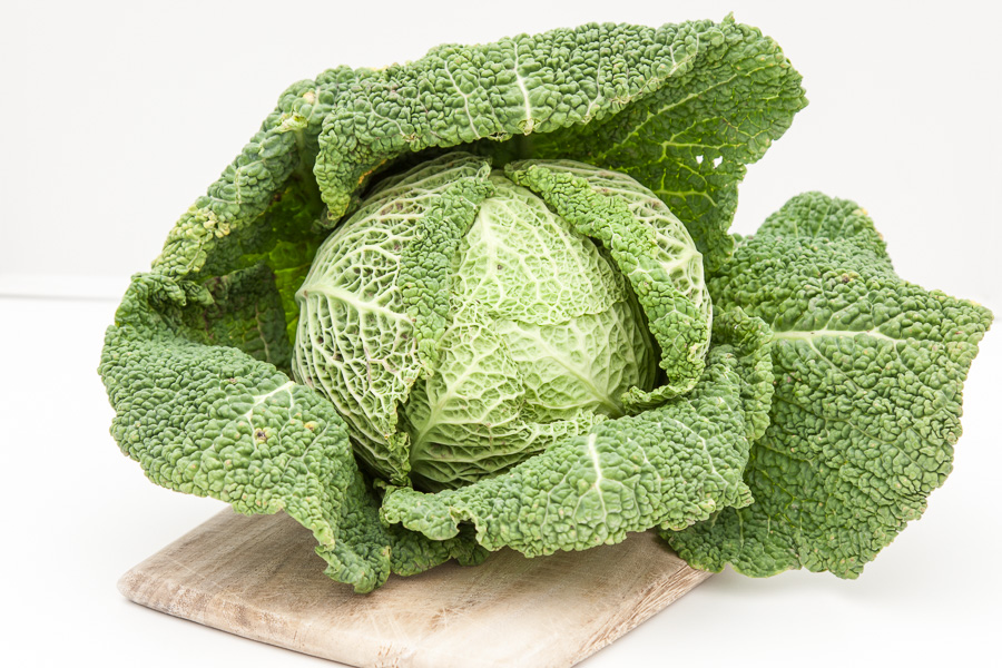 Fresh Organic Savoy Cabbage (per kilo)
